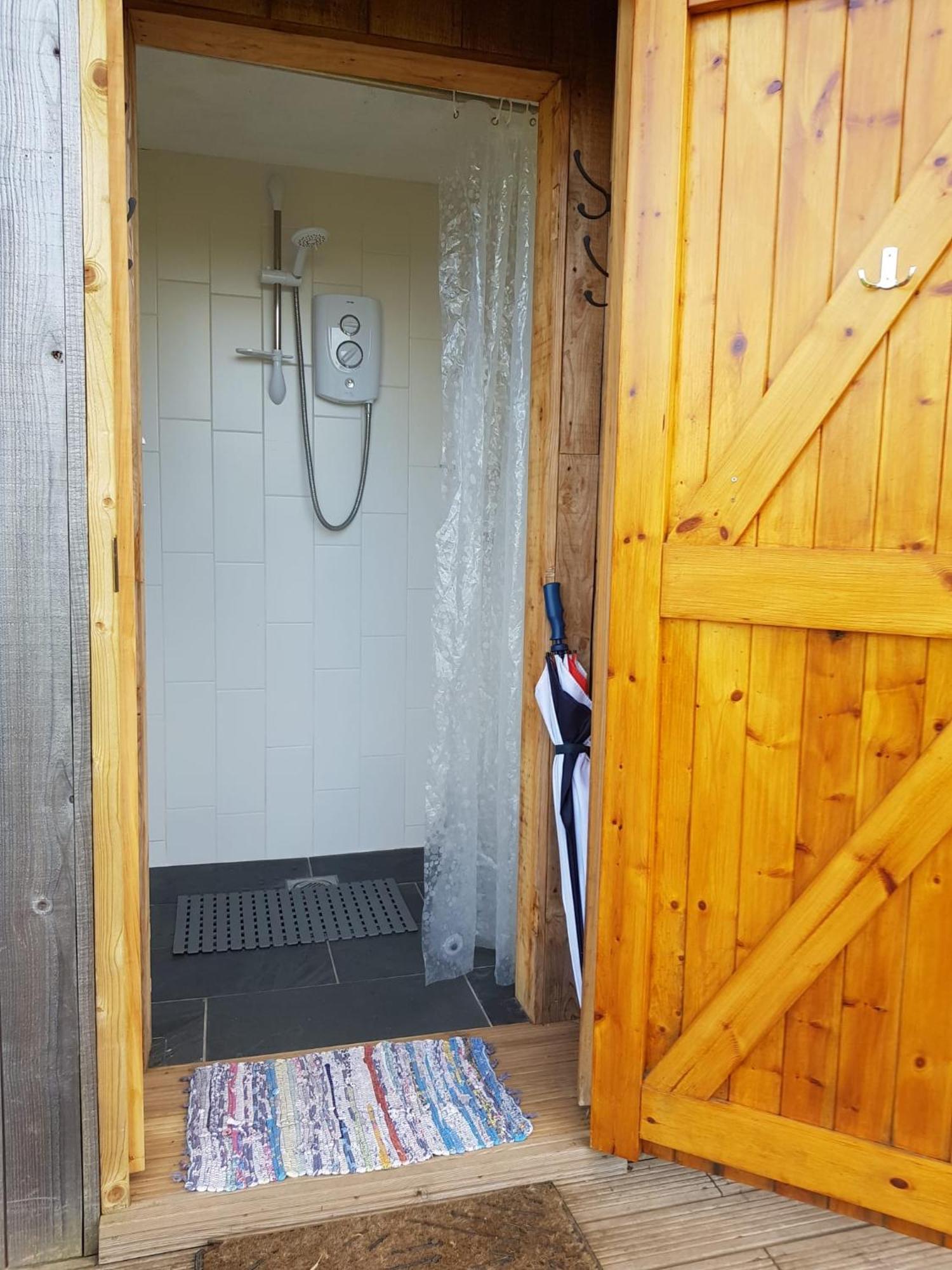 Eco Accommodation Cornflower 克雷文阿姆斯 外观 照片