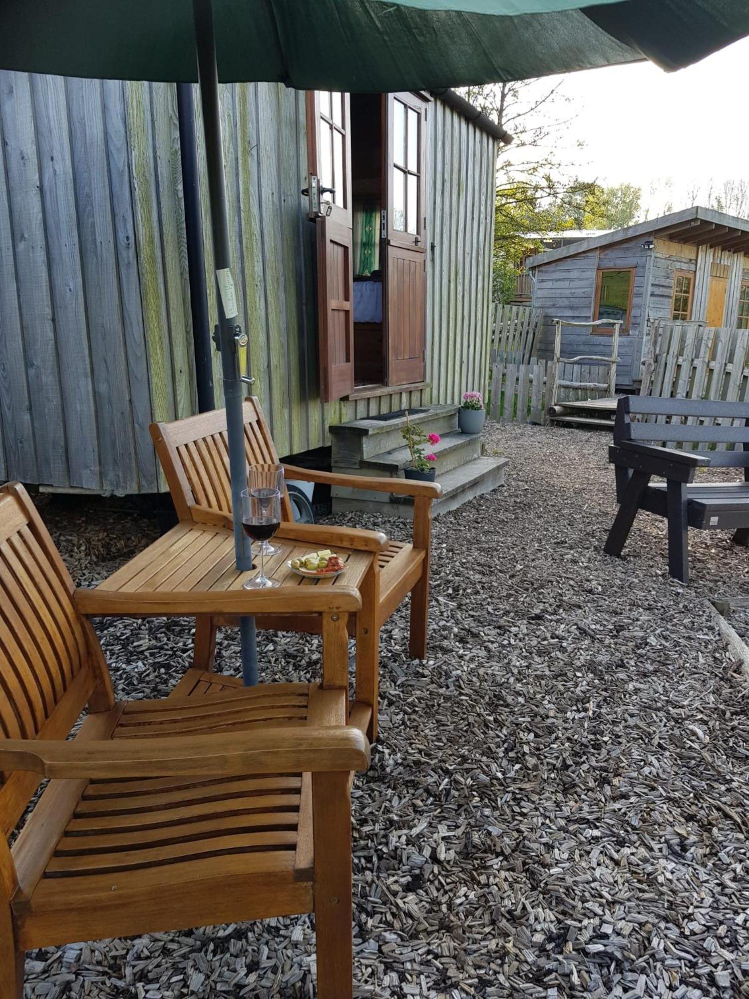 Eco Accommodation Cornflower 克雷文阿姆斯 外观 照片